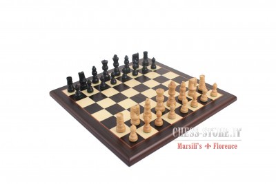 Wooden Chess Pieces Chess Board